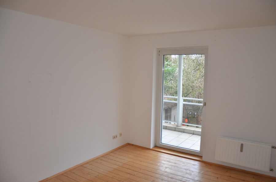 Helle 2,5 Zi-Komfortwohnung in ruhiger Lage, großer Sonnenbalkon, nahe Innenstadt - Etagenwohnung Bochum Innenstadt | Angebot:27567596