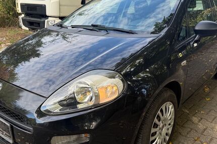 Fiat Punto 125.235 km 2.390 &euro; Essen 45356