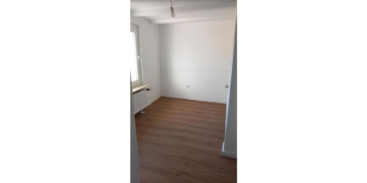 Etagenwohnung Wuppertal Dönberg - 2 Zimmer, 42 m&sup2;, 370&euro; | Angebot:25265398