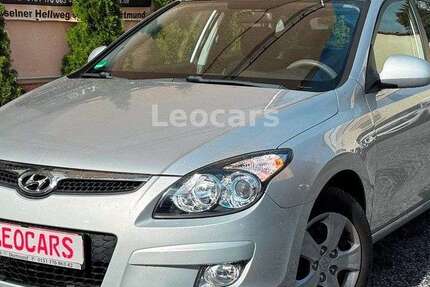 Hyundai i30 65.200 km 7.950 &euro; Dortmund 44319