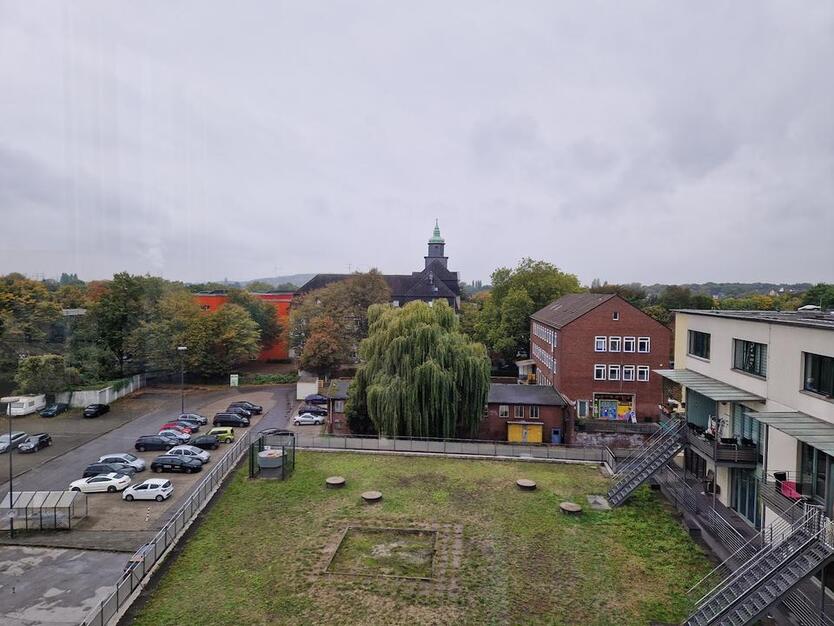 Mitten im Zentrum - toll geschnittene 2-Zimmer-Wohnung zimmer