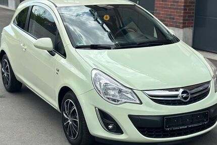 Opel Corsa 168.000 km 2.499 &euro; Essen 45326
