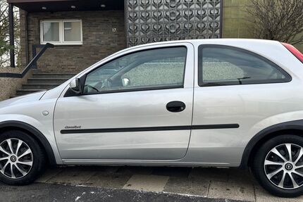 Opel Corsa 105.246 km 2.450 &euro; Oberhausen 46047