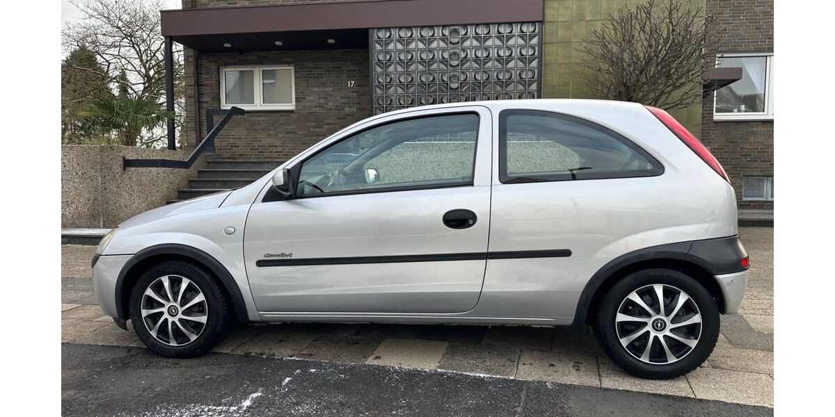 Opel Corsa 105.246 km 2.450 &euro; Oberhausen 46047