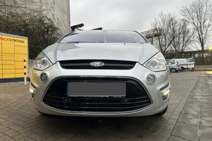 Ford S-Max 186.000 km 6.300 &euro; Dortmund 44309