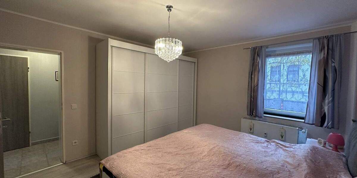 Etagenwohnung Essen Altenessen-Süd - 3 Zimmer, 88 m&sup2;, 140.000&euro; | Angebot:24390108