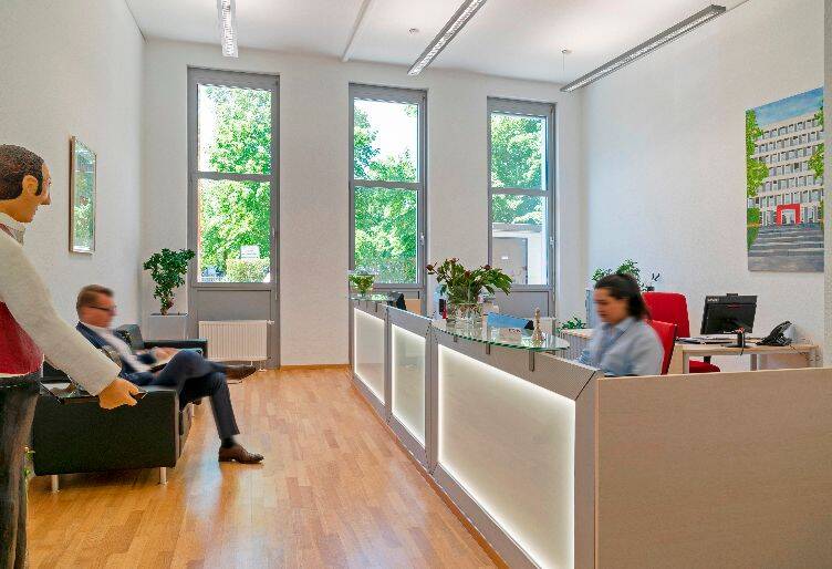 Diverse Büroräume - bei uns ist der Kunde noch König - All-in-Miete