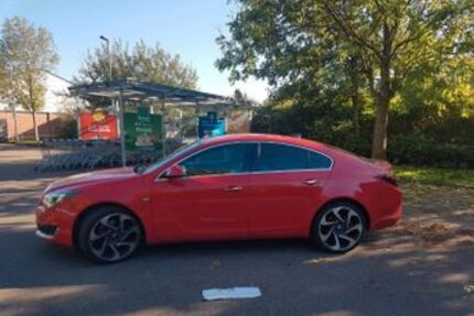 Opel Insignia 102.000 km 14.300 € Herne 44625