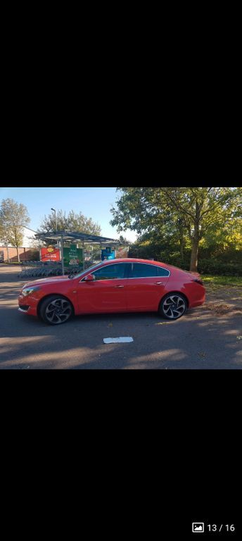 Opel Insignia 102.000 km 14.300 € Herne 44625