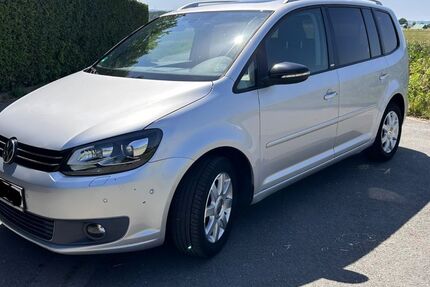 VW Touran 176.000 km 6.950 &euro; Essen 45149
