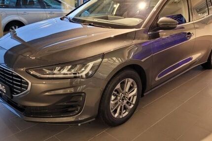 Ford Focus 22.000 km 21.490 &euro; Essen 45141