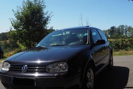 VW Golf 236.652 km 850 &euro; Herdecke 58313