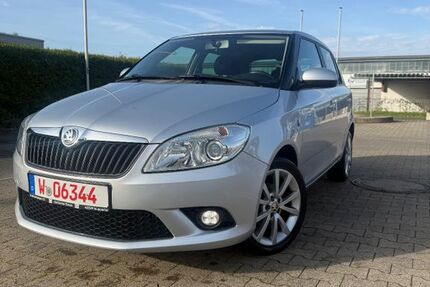 Skoda Fabia 99.000 km 6.490 &euro; Wuppertal 42329