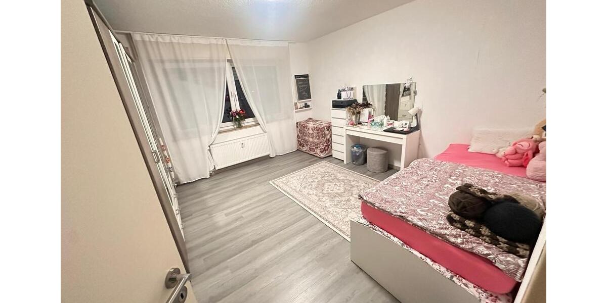EG Wohnung vermietet, keine VB, 79qm, 3,5 Zi. am Südring Center 3.5 zimmer