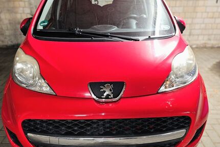 Peugeot 107 9.200 km 2.800 € Marl 45770
