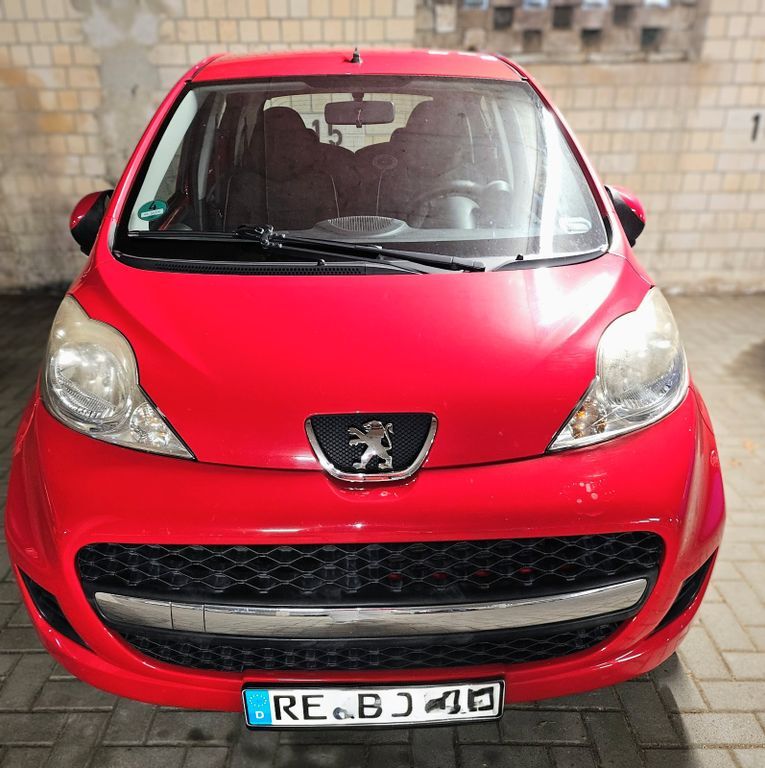 Peugeot 107 9.200 km 2.800 € Marl 45770