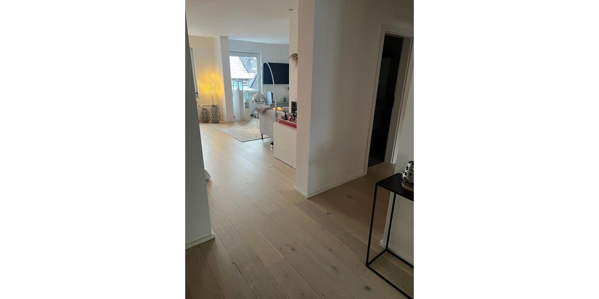 Dachgeschoßwohnung Hagen Hagen-Mitte - 2 Zimmer, 79 m&sup2;, 235.000&euro; | Angebot:27096127