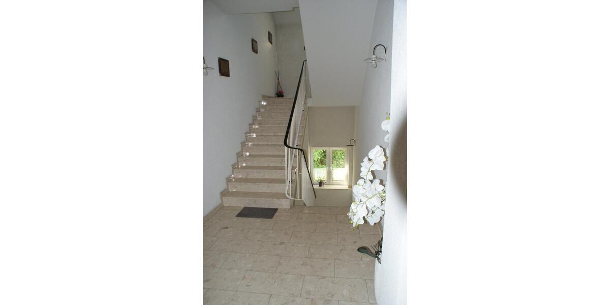 Stilvolle Eigentumswohnung in historischem Schulgebäude 2.5 zimmer