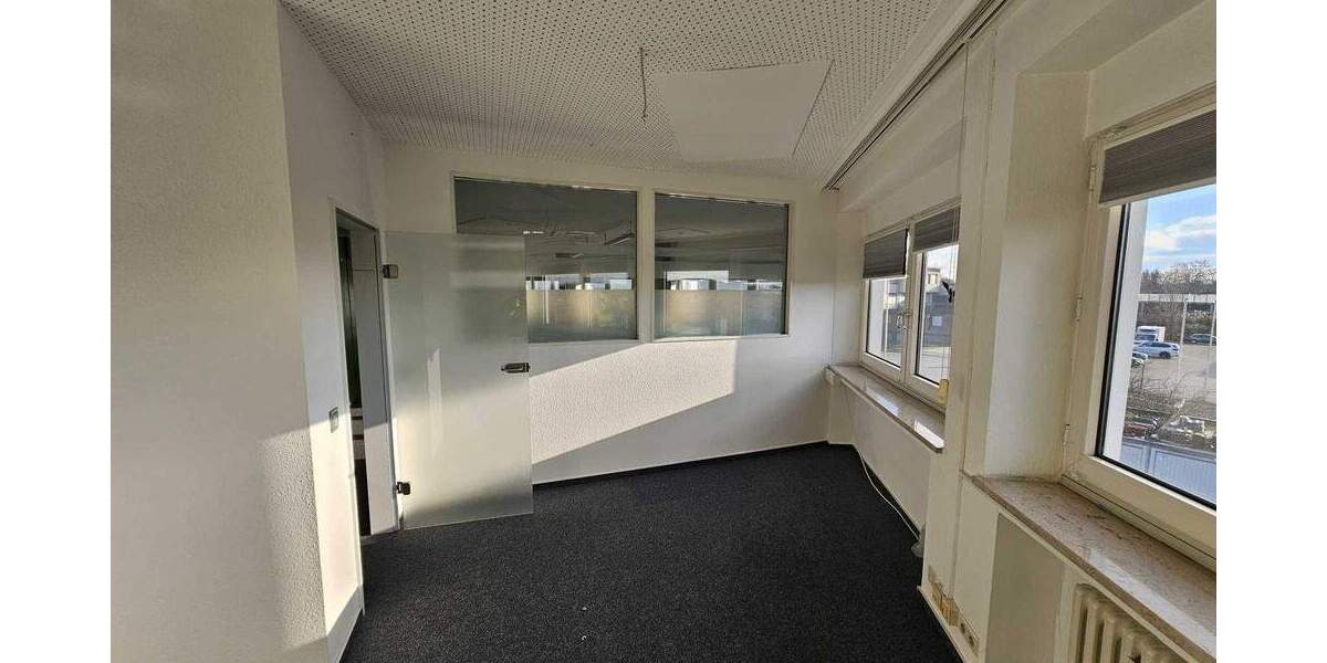 Gewerbeobjekt Recklinghausen Hillerheide - 1 Zimmer, 380 m&sup2;, 3.230&euro; | Angebot:24296679