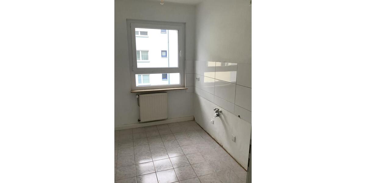 Langenberg: 3-Zi.-Whg. mit Tageslichtbad und Balkon, Übergabe ohne Oberboden 3 zimmer