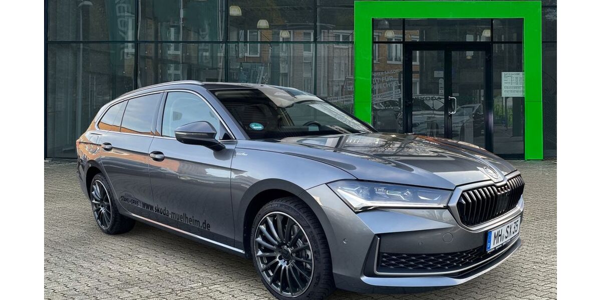 Skoda Superb 12.000 km 51.990 &euro; Mülheim an der Ruhr 45479