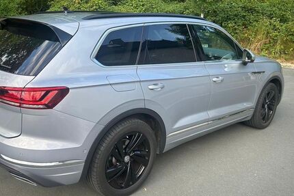 VW Touareg 185.000 km 27.490 &euro; Dortmund 44149