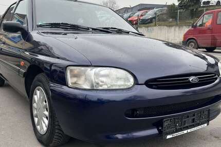 Ford Escort 64.000 km 2.000 &euro; Herne 44653