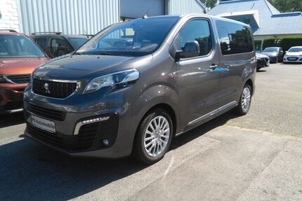 Peugeot Traveller
