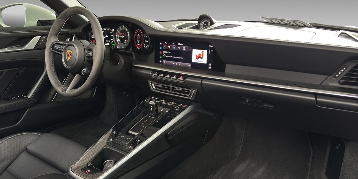 Porsche 911 992 Turbo S Burm Approved Aero Matrix 105.961 km 179.900 &euro; Wuppertal 42327