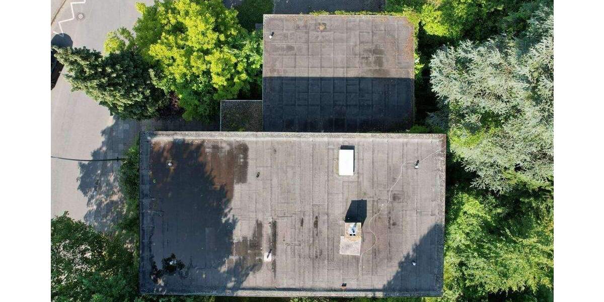 POTENZIALSTARKES BÜROHAUS MIT GARAGEN UND VIEL PLATZ IN DORTMUND BODELSCHWINGH zimmer