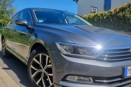 VW Passat 243.097 km 9.990 &euro; Velbert 42551
