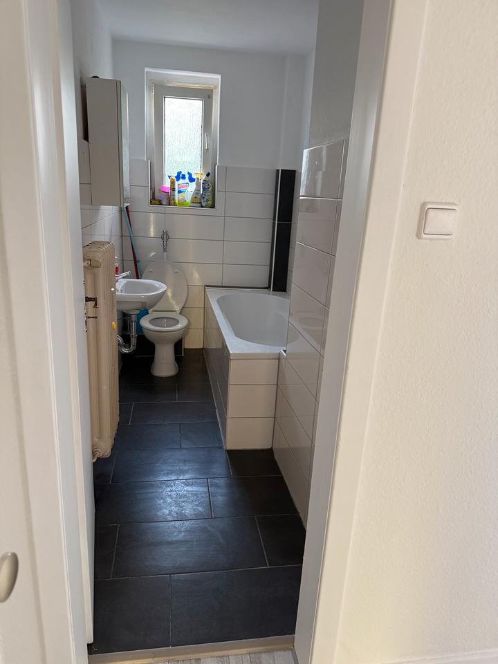 3 Zimmer-Wohnung mit Küche&Bad