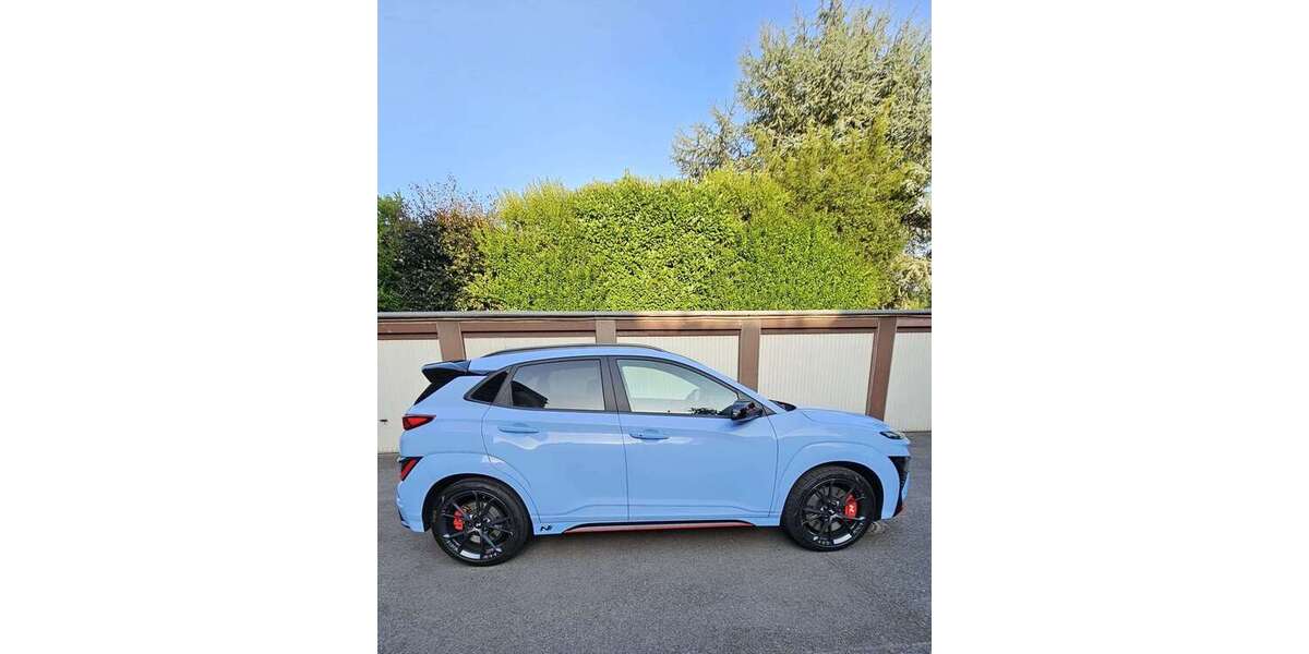 Hyundai KONA 22.586 km 29.850 &euro; Oberhausen 46045