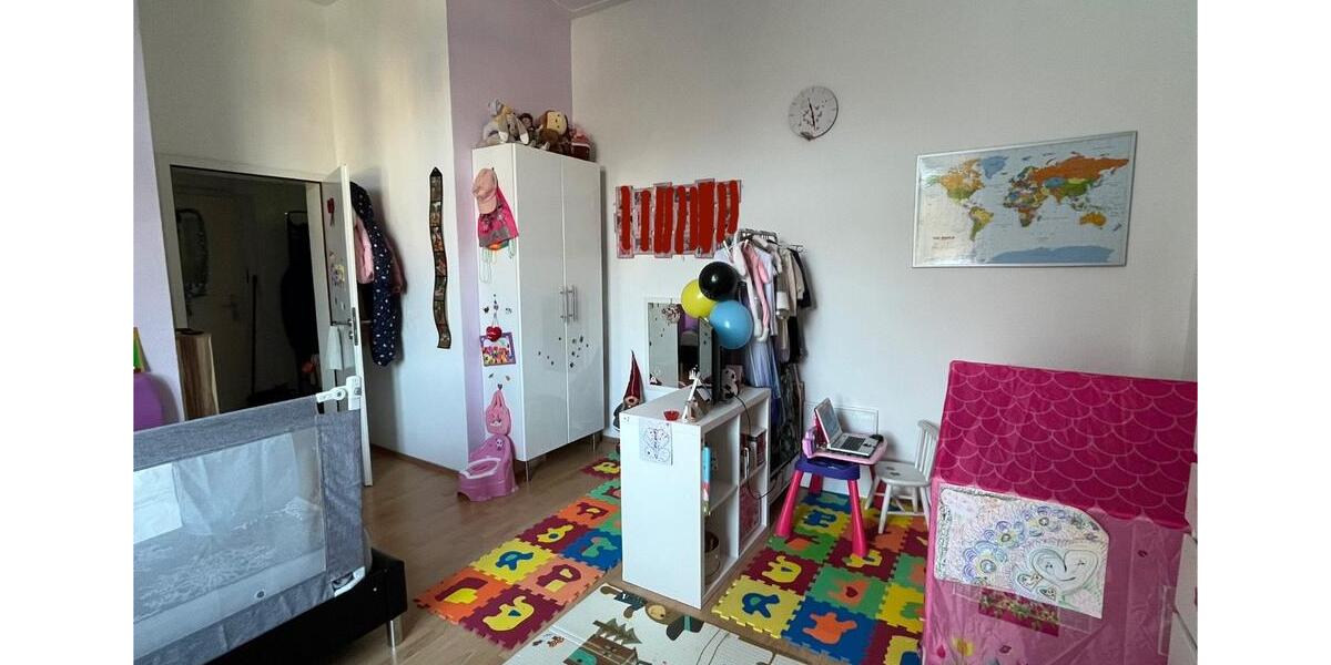 3-Zimmer möblierte WBS-Wohnung 3 zimmer