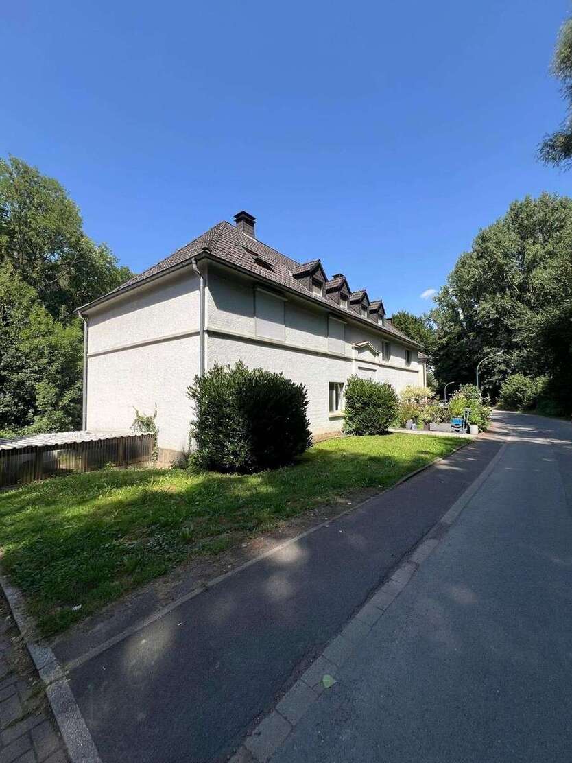 Wohnung zum Kaufen in Holzwickede 149.000 € 70 m² 3 zimmer