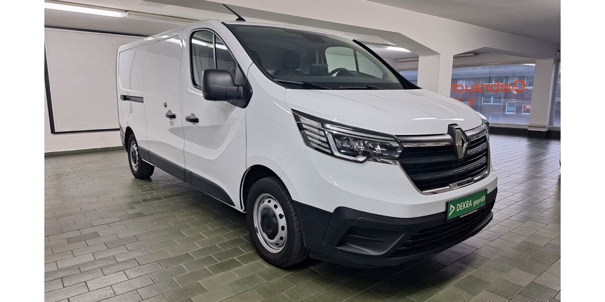 Renault Trafic 92.501 km 19.790 &euro; Gelsenkirchen 45899
