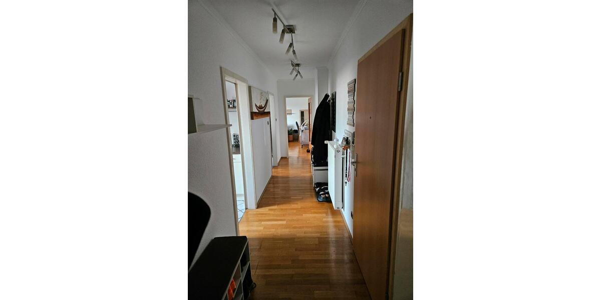 Dachgeschoßwohnung Gelsenkirchen Gelsenkirchen-Mitte - 2 Zimmer, 75 m&sup2;, 640&euro; | Angebot:26532677