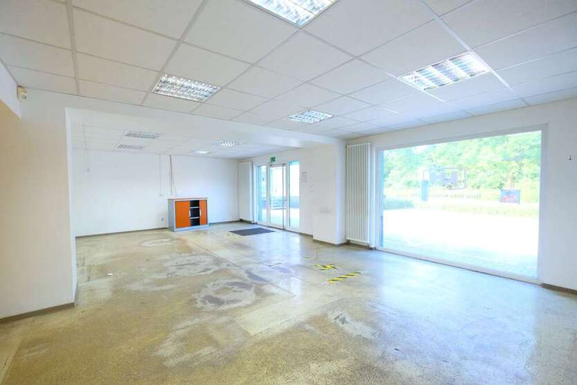 Halle in Bochum 1.300 € 200 m²