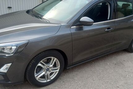 Ford Focus 155.000 km 7.900 &euro; Essen 45134