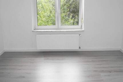 Wohnung Herne Wanne - 2 Zimmer, 70 m&sup2;, 500&euro; | Angebot:25727605