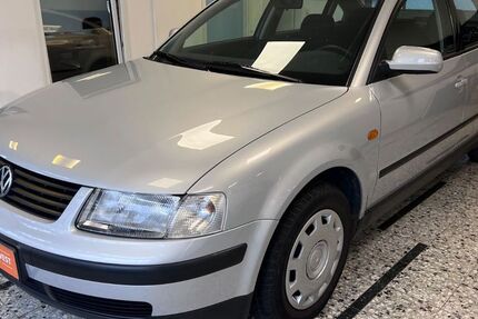 VW Passat 61.000 km 3.690 &euro; Recklinghausen 45657