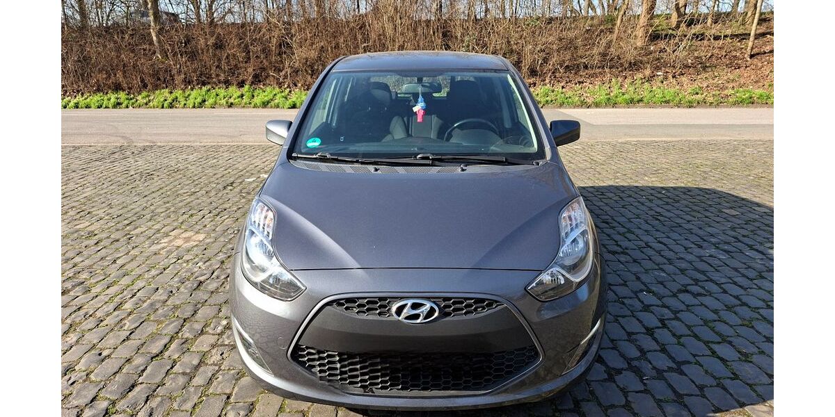 Hyundai ix20 45.500 km 8.900 &euro; Gelsenkirchen 45891