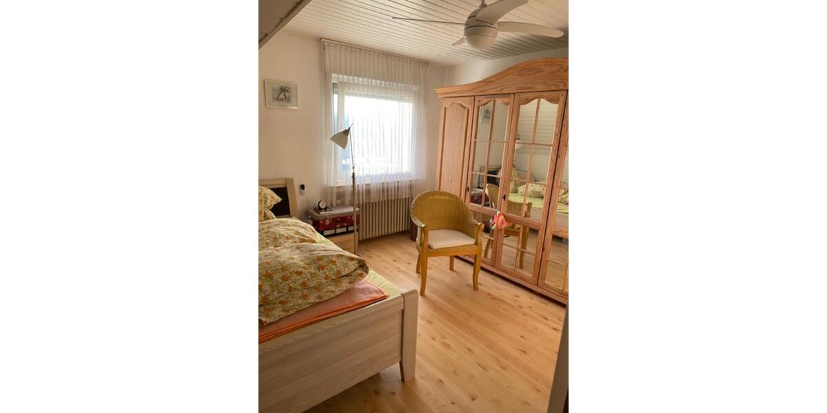 Dachgeschoßwohnung Hagen Hohenlimburg - 4 Zimmer, 79 m&sup2;, 690&euro; | Angebot:25297111