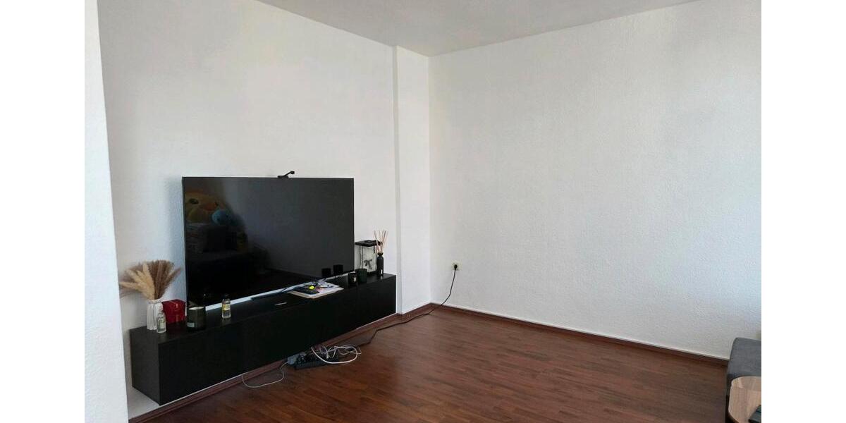 Großzügige Altbauwohnung 3.5 zimmer