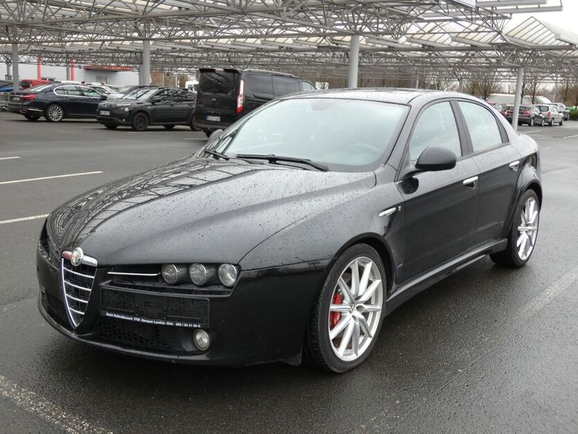 Alfa Romeo 159 172.940 km 7.350 € Bochum 44807