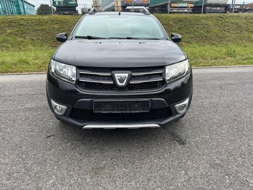 Dacia Sandero 233.129 km 3.100 € Dortmund 44149