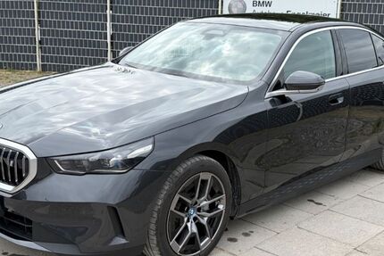 BMW i5 9.691 km 58.900 &euro; Haltern am See 45721