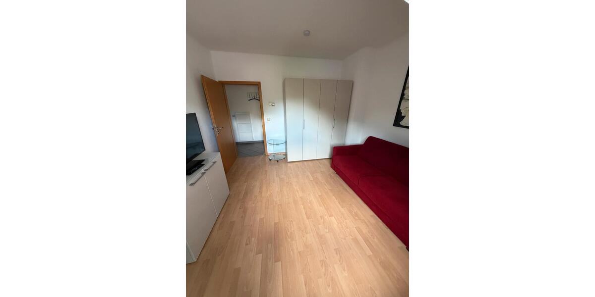 Dachgeschoßwohnung Hagen Hagen-Mitte - 1 Zimmer, 32 m&sup2;, 400&euro; | Angebot:26671688