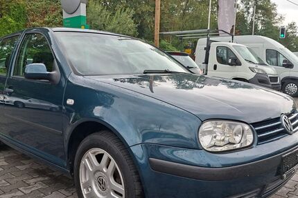 VW Golf 150.000 km 1.890 &euro; Bottrop 46238