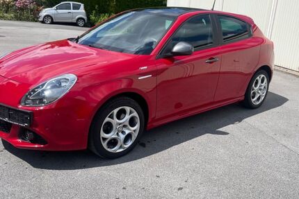 Alfa Romeo Giulietta 81.500 km 11.800 € Remscheid 42855